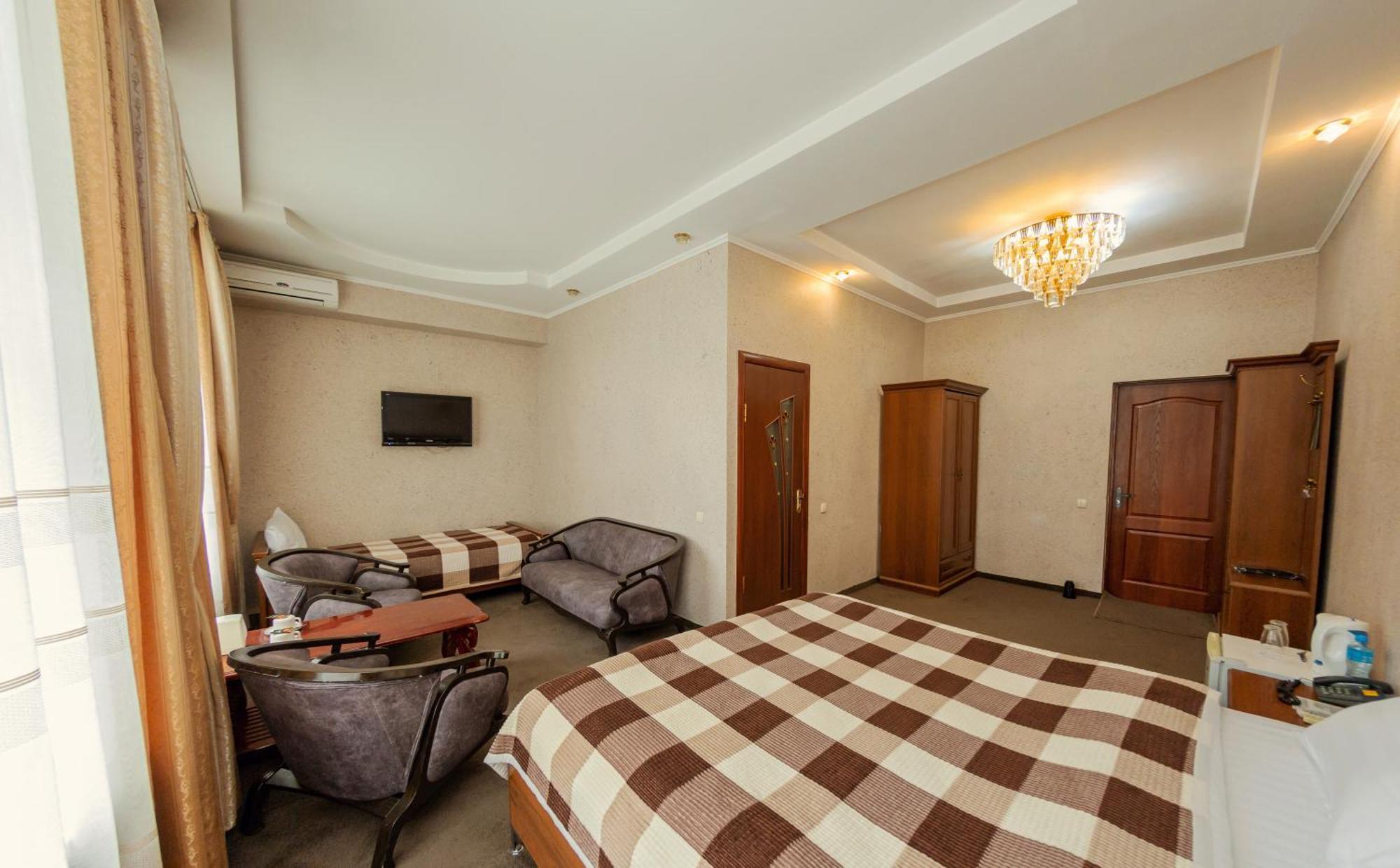 Hotel Ajour Almaty Exterior foto