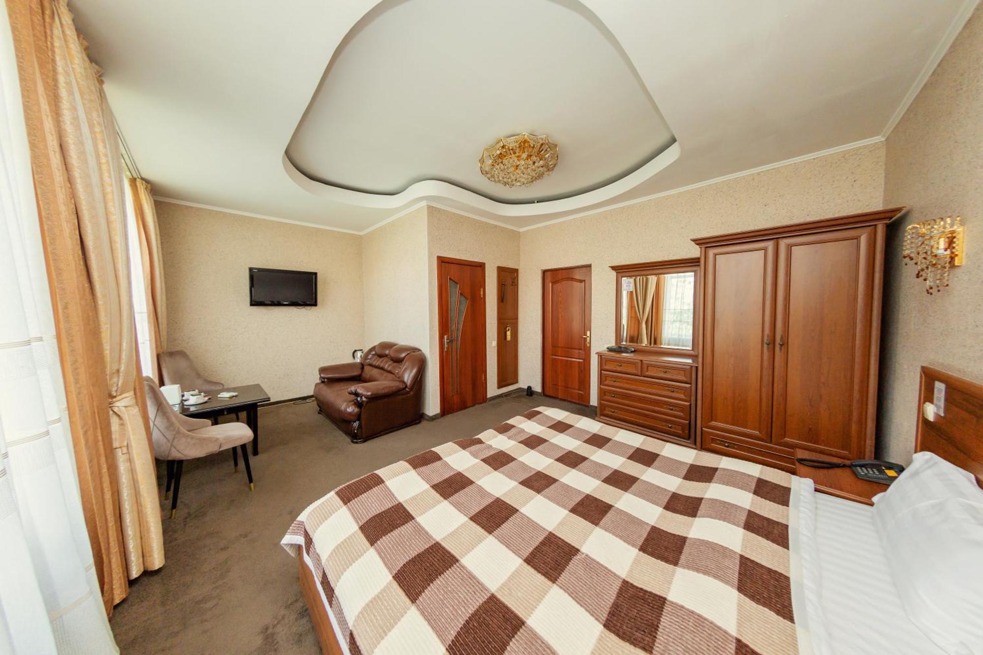 Hotel Ajour Almaty Exterior foto